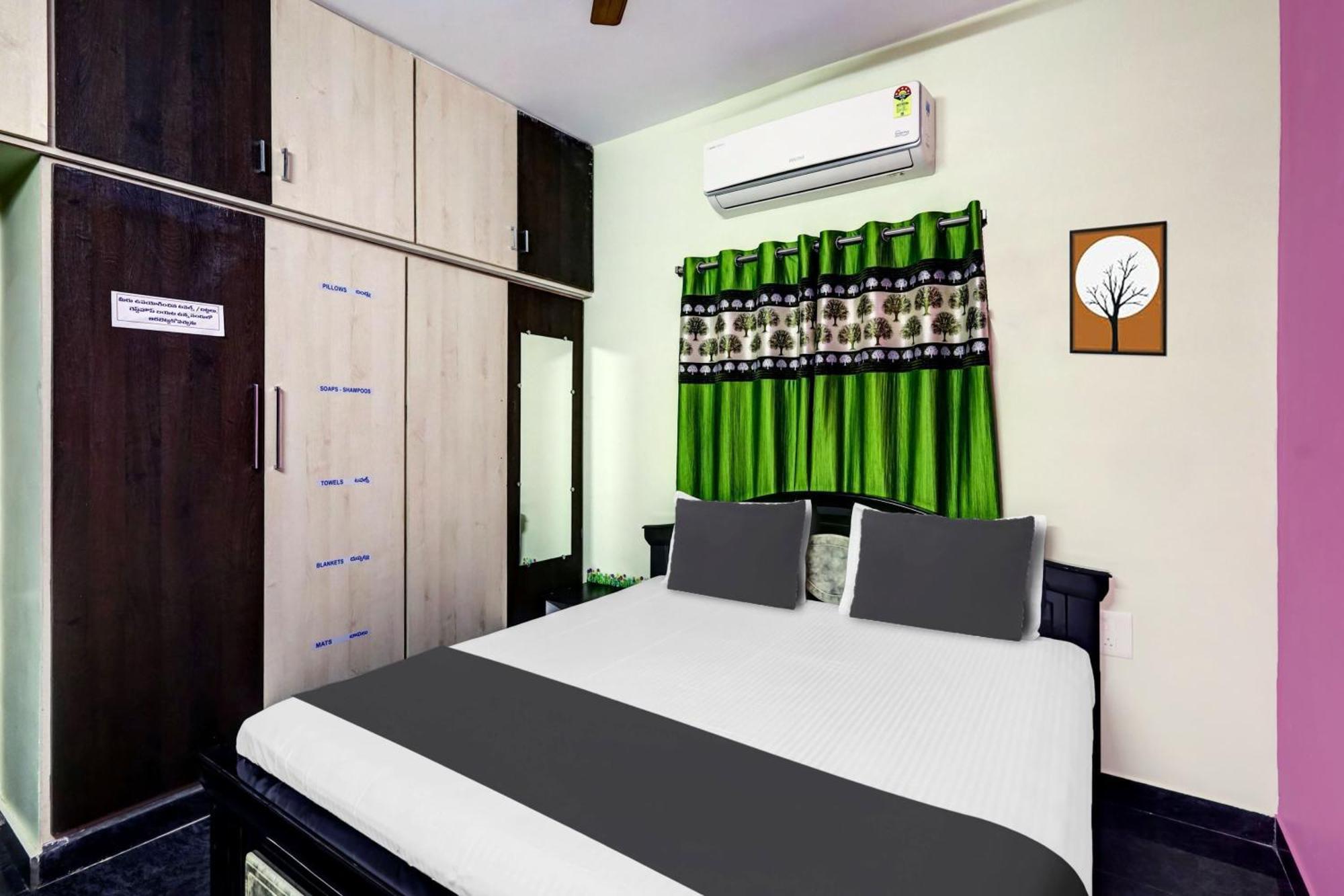 טירופאטי Sri Sakthi Home Stay - Beyond The Expectations- 10 To 15 Minutes Drive From Railway Station And Bus Station מראה חיצוני תמונה