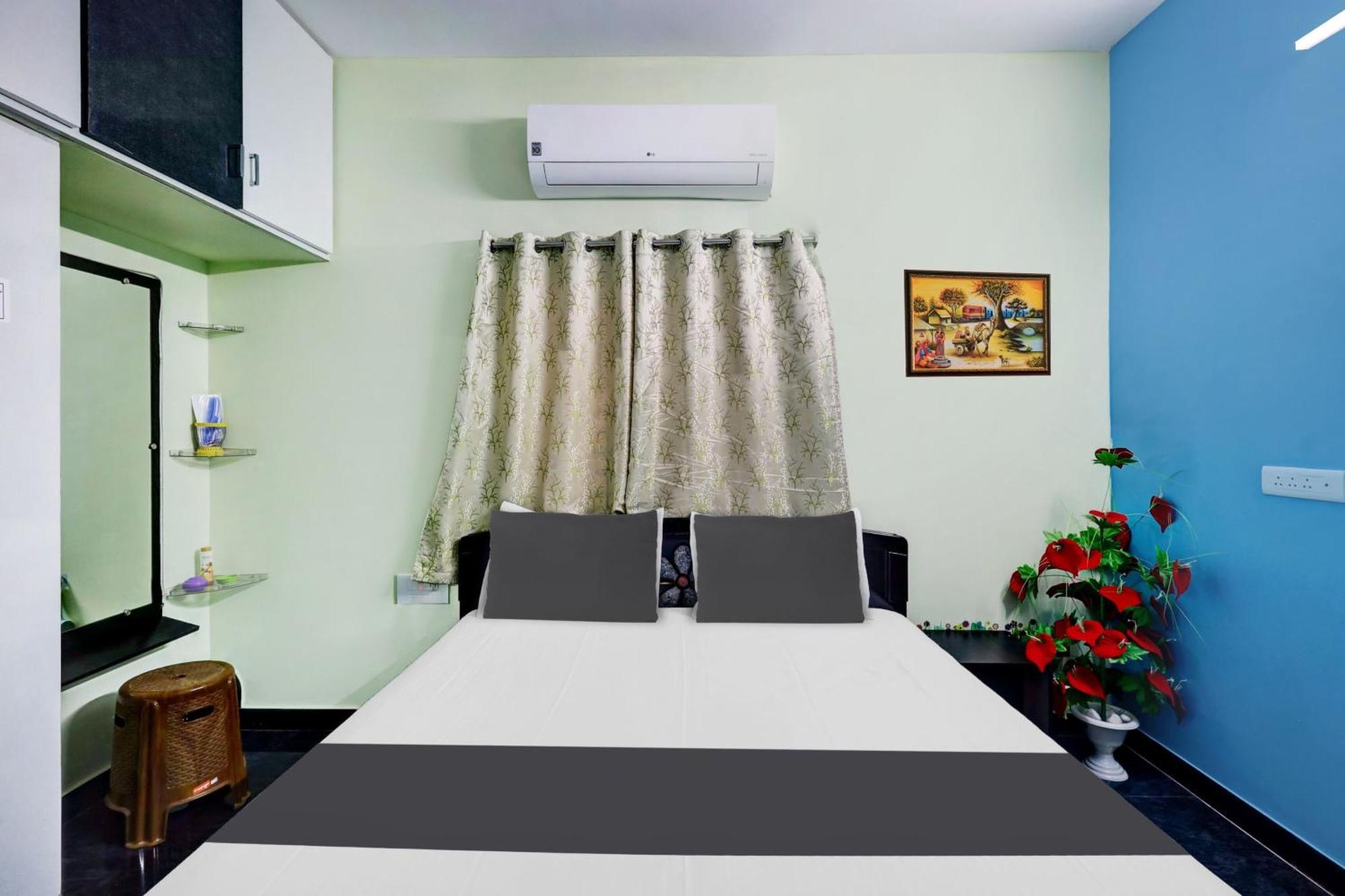 טירופאטי Sri Sakthi Home Stay - Beyond The Expectations- 10 To 15 Minutes Drive From Railway Station And Bus Station מראה חיצוני תמונה