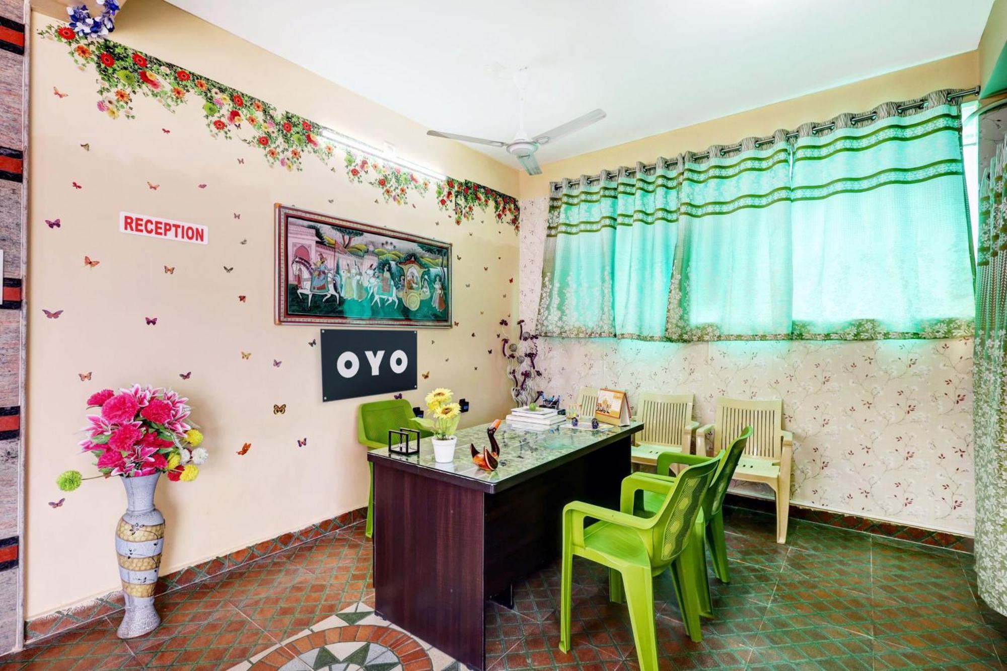 טירופאטי Sri Sakthi Home Stay - Beyond The Expectations- 10 To 15 Minutes Drive From Railway Station And Bus Station מראה חיצוני תמונה